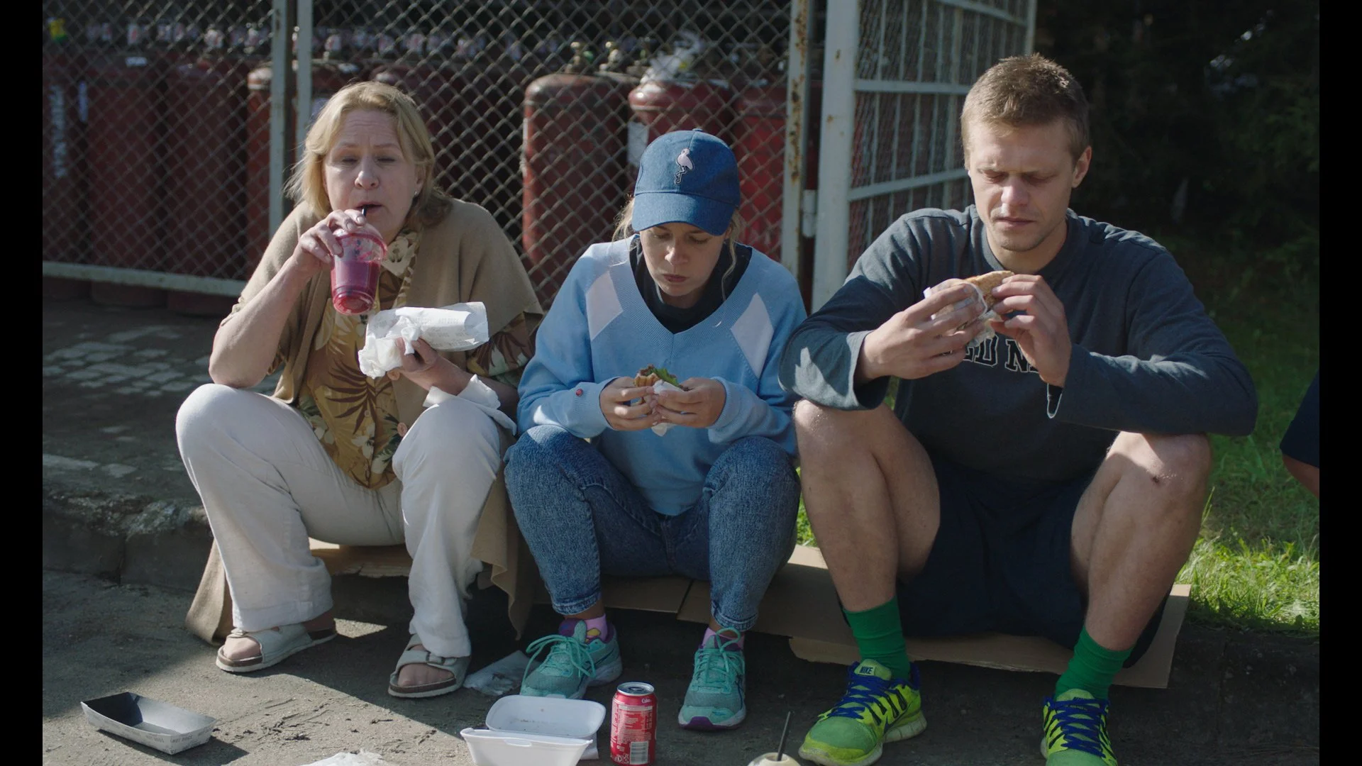 Summer Survivors (Dir. Marija Kavtaradzė, 2018)